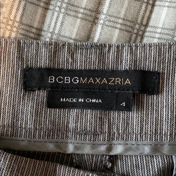 BCBGMaxAzria Shorts - Picture 2 of 4